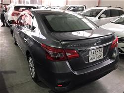 نيسان سنترا